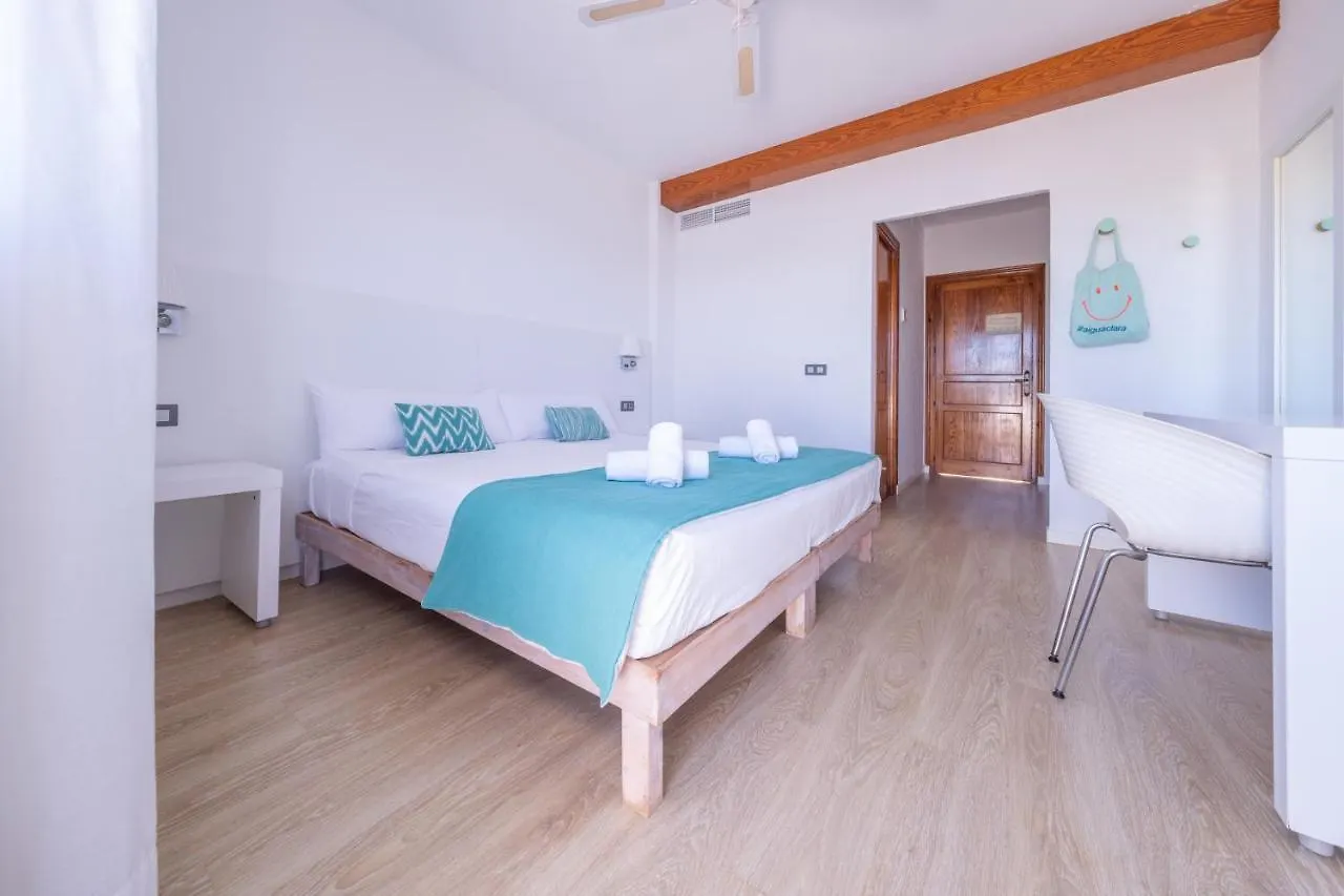 Pensión Hostal Aigua Clara Playa de Migjorn