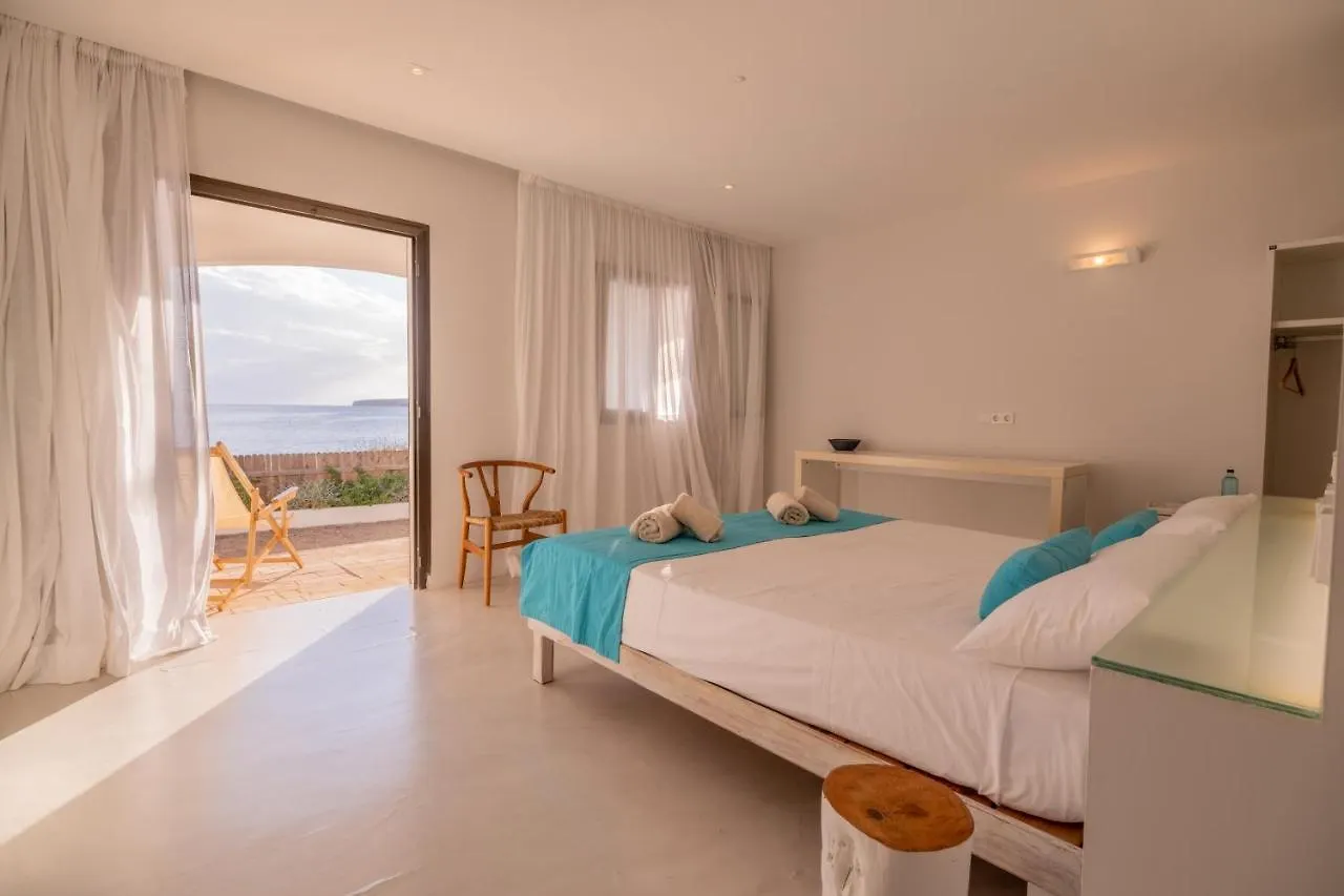 Hostal Aigua Clara Playa de Migjorn