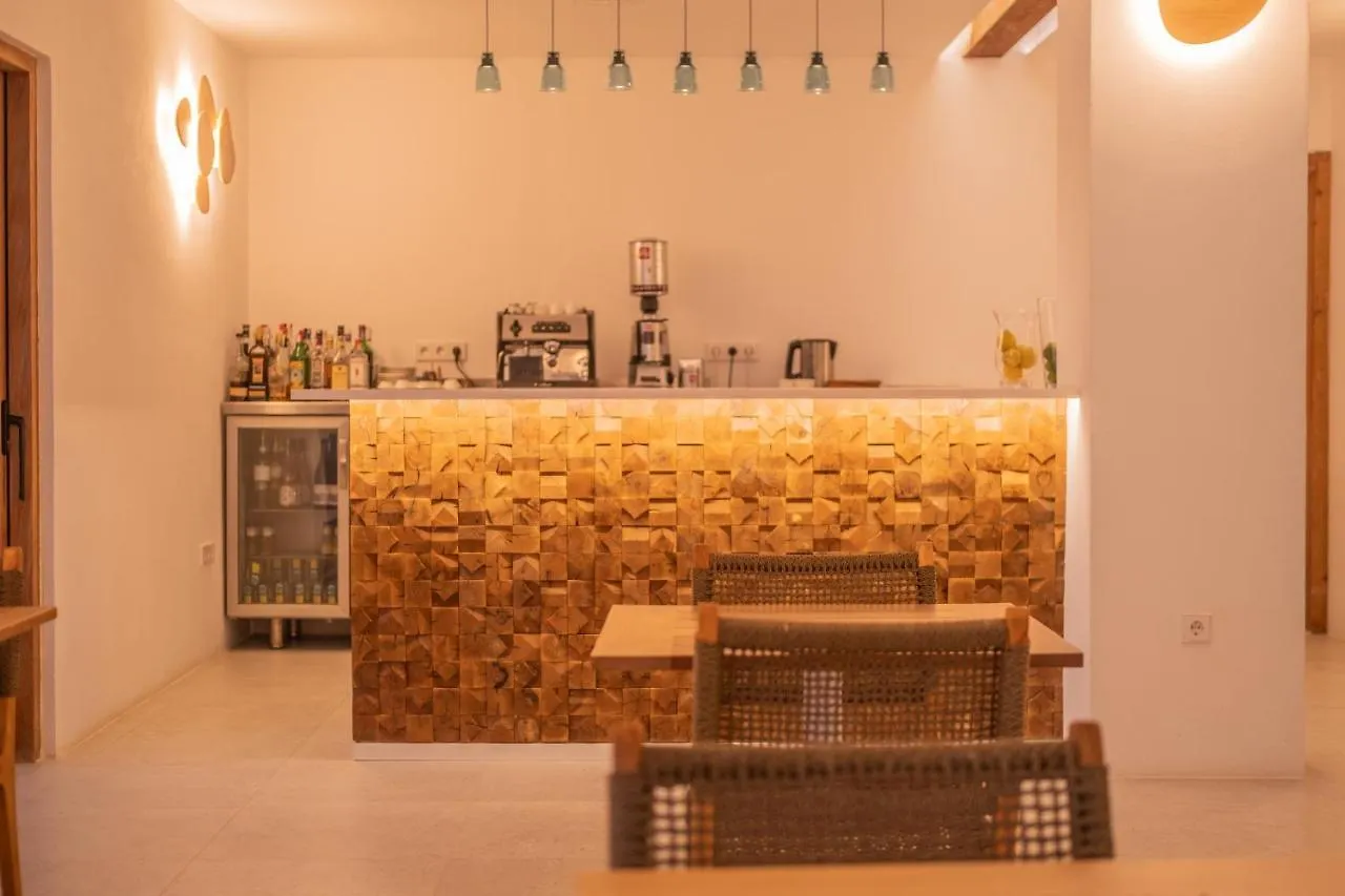 Hostal Aigua Clara Playa de Migjorn España